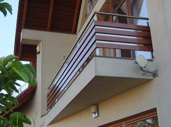 Balkon-barierki z aluminium.